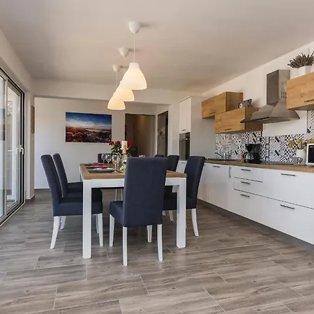 Gorgeous In Radosinovci With Sauna *