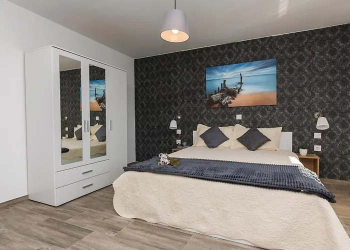 Casa vacanze Cozy In Radosinovci With Kitchen *